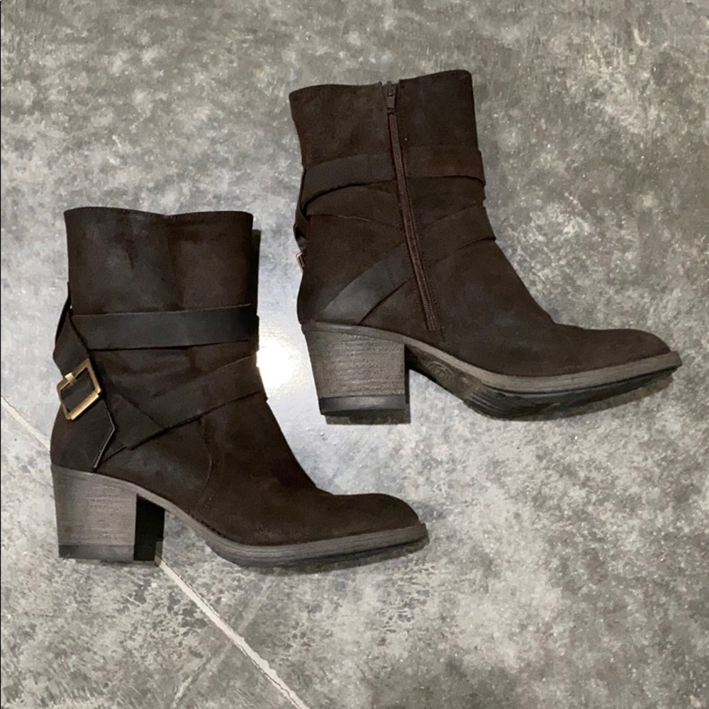 Carvela Kurt Geiger boots size 9